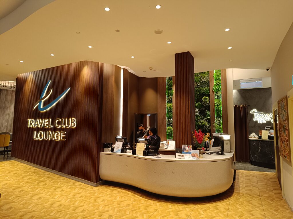 Travel Club Lounge