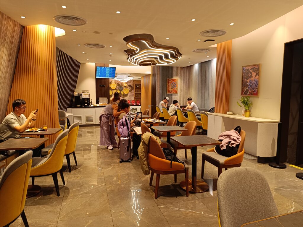 Travel Club Lounge