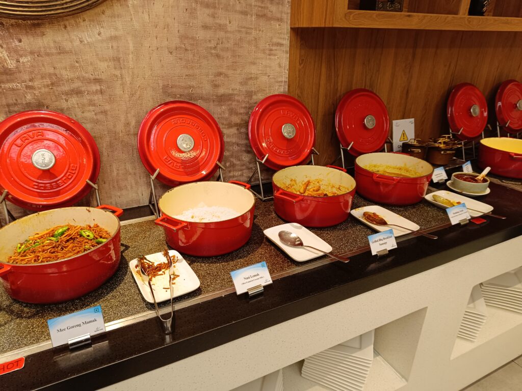 Travel Club Lounge