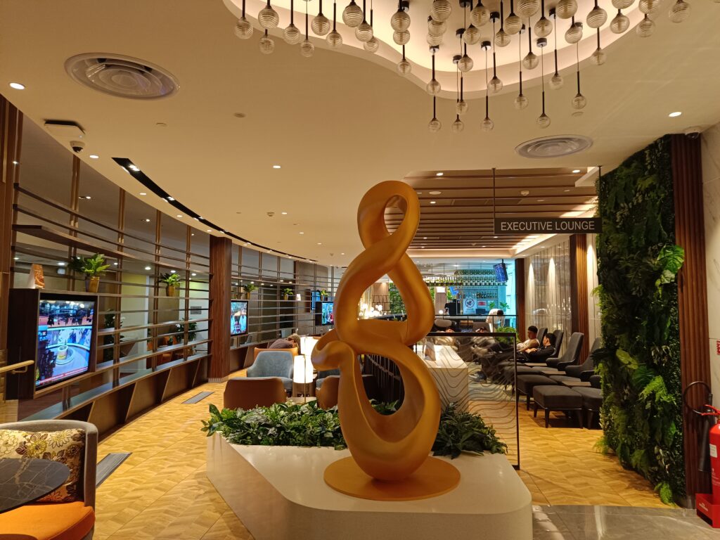 Travel Club Lounge
