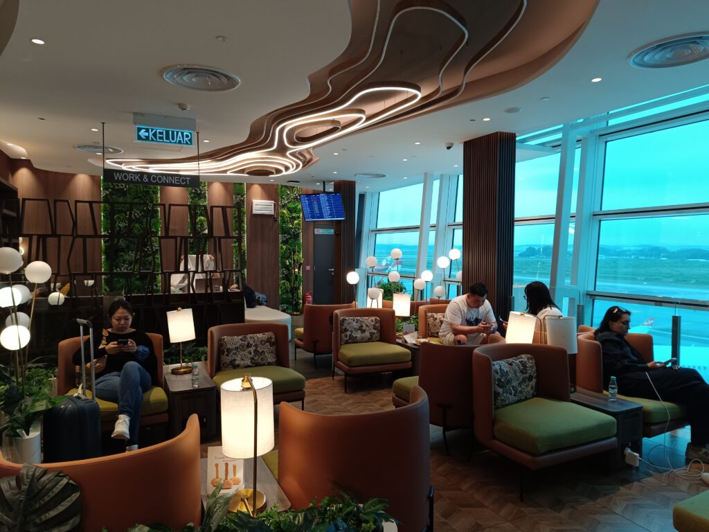 Travel Club Lounge
