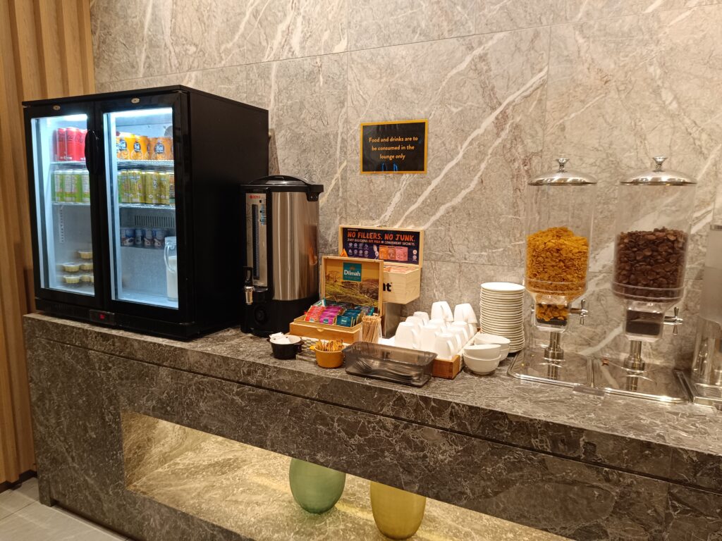 Changi Lounge, lounge safari