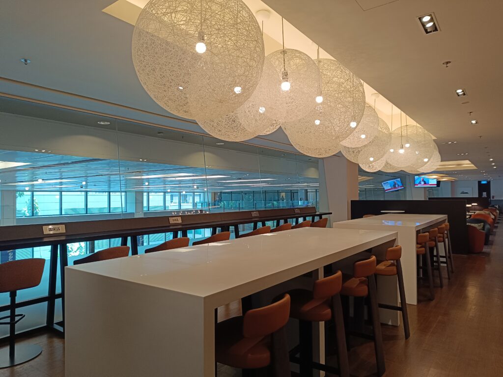 British Airways Lounge, lounge safari